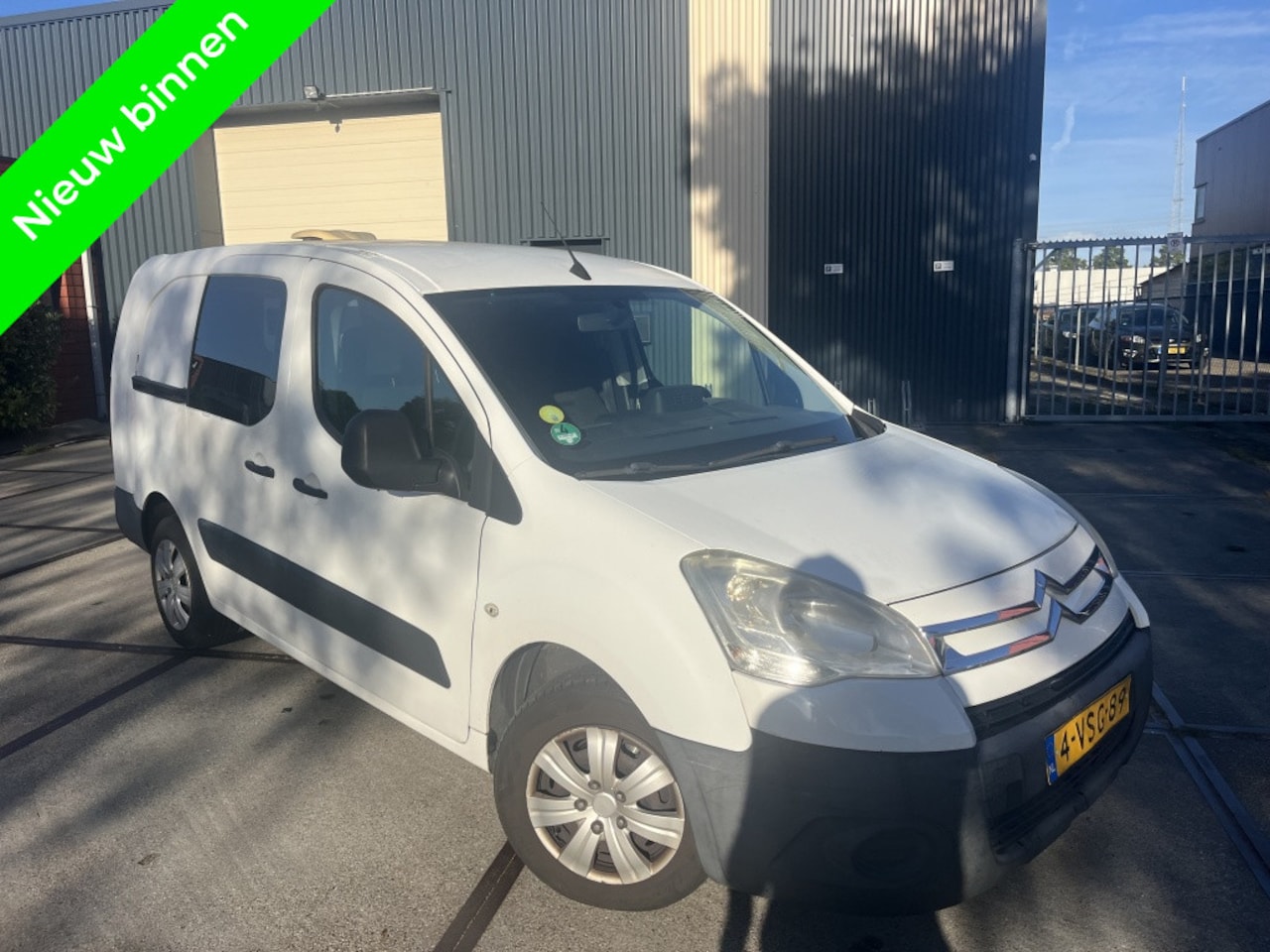 Citroën Berlingo - 1.6 e-HDI L2 Cruise Clima Navi Bleutooth 3Person - AutoWereld.nl