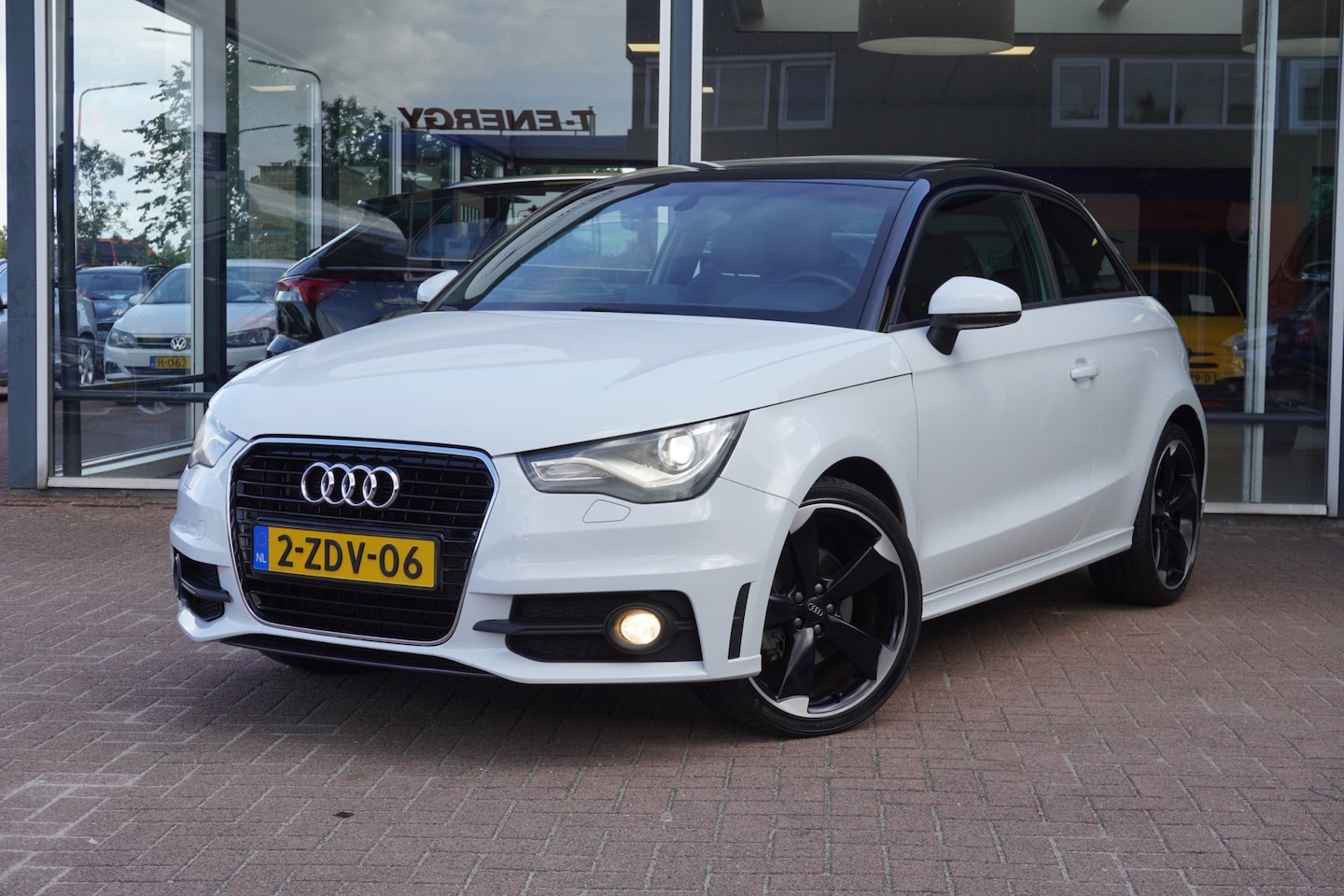 Audi A1 - 1.4 TFSI CoD Pro Line S-Line | Handgeschakeld | Airco | Rotor | Vol opties | Elek. Pakket - AutoWereld.nl