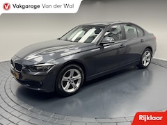 BMW 3-serie - 316i Trekhaak-Clima-Cr.contr-Stoelverwarming-Parkeersensoren-Lm17''velgen
