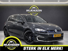 Volkswagen Golf - 1.4 TSI GTE Performance Pack met Panorama dak Leder Vol opties