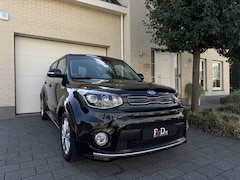Kia Soul - 1.6 132pk DreamTeam Navi Clima Camera Stuur en StoelVerwaming JBL Led DAB 17" Pdc