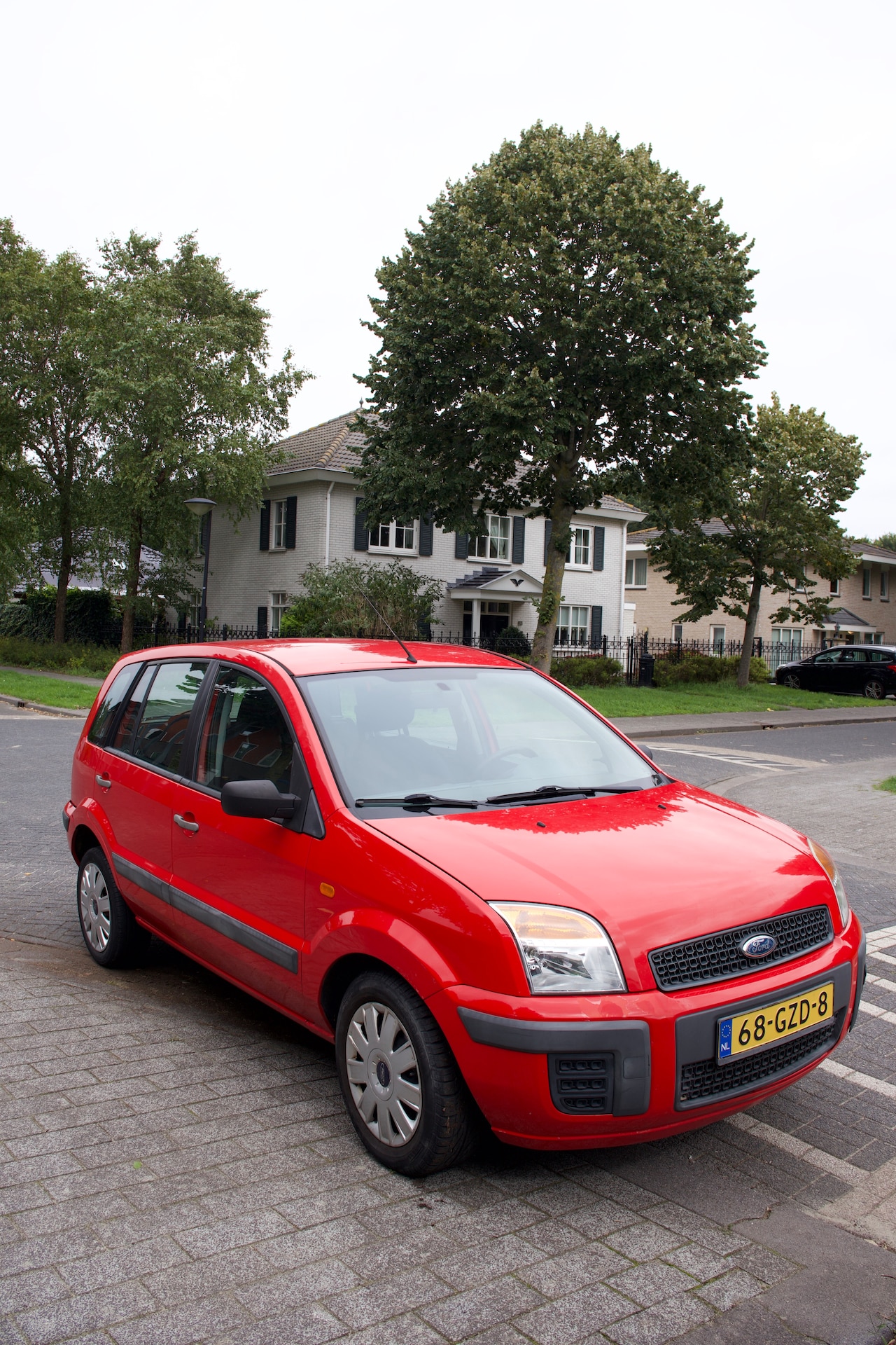Ford Fusion - 1.4-16V Cool & Sound APK gloednieuw - AutoWereld.nl