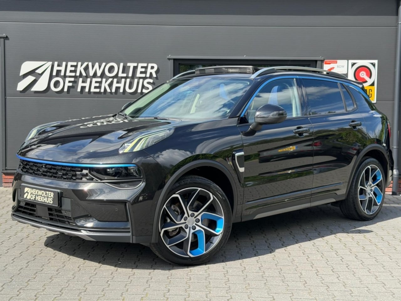 Lynk & Co 01 - 1.5 262 PK PHEV | Panodak | 360 Camera | Keyless | Carplay - AutoWereld.nl