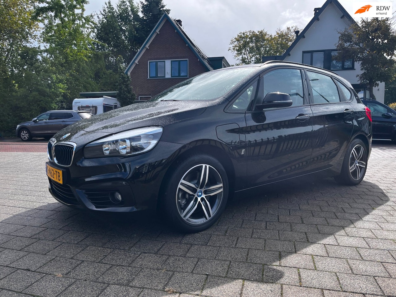 BMW 2-serie Active Tourer - 225xe iPerformance Isofix Aut Ecc Nw APK LM BTW - AutoWereld.nl