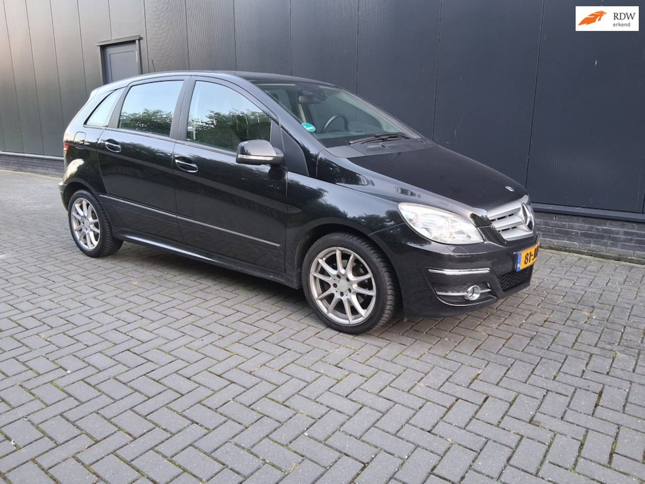 Mercedes-Benz B-klasse - 200 AUTOMAAT / luxe uitvoering - AutoWereld.nl