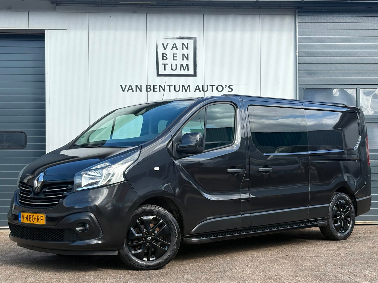 Renault Trafic - 1.6dCi 125pk L2H1 DC 5-pers. Airco Cruise EURO 6! - AutoWereld.nl