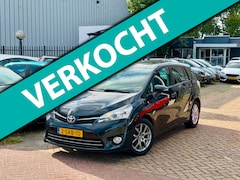 Toyota Verso - 1.8 VVT-i Business Aut/Aico/Navi/PanoDak/camra/trekhaak/Nap/Nieuw Apk/6Maanden Garantie