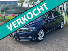 Volkswagen Passat - 1.4 TSI Highline LED Virtual Camera Carplay Leder