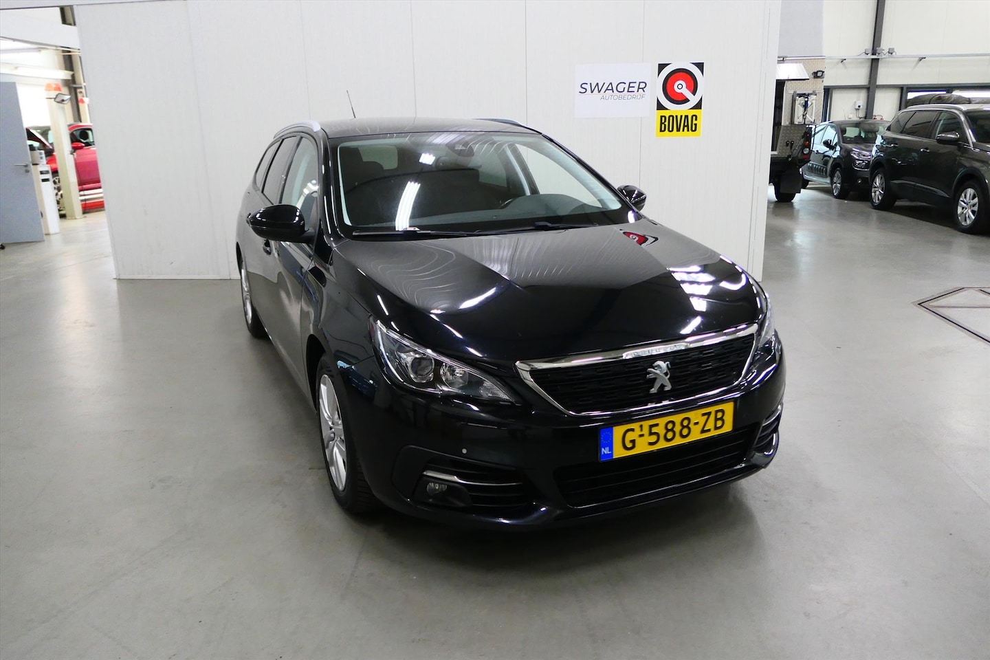 Peugeot 308 - 1.2 PureTech Blue Lease Executive 1.2 PureTech 110pk Blue Lease Executive - AutoWereld.nl