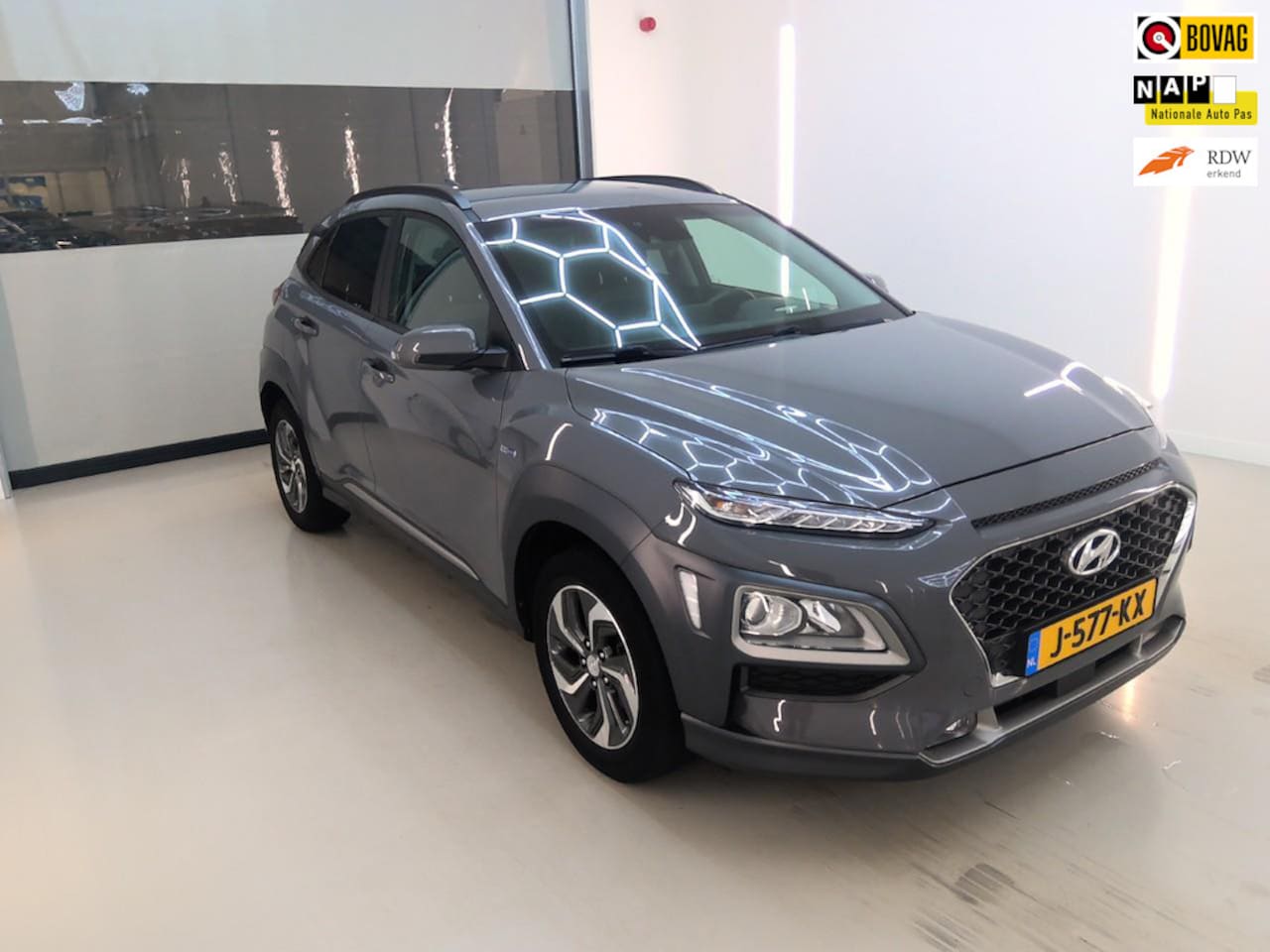 Hyundai Kona - 1.6 GDI HEV Fashion+Ecc+Navigatie+Camera+Cruise = ORIG/NL/TOP-KLEUR ! - AutoWereld.nl