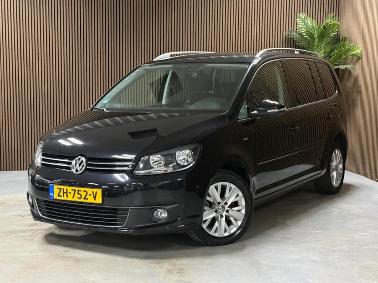 Volkswagen Touran - 1.4 TSI Comfortline 1.4 TSI Comfortline - AutoWereld.nl