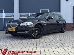 BMW 5-serie Touring - 525d High Executive Automaat | Leder | Camera | Navigatie | Xenon | Sensoren | Lichtmetaal