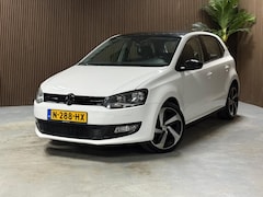 Volkswagen Polo - 1.4-16V Highline Black edition