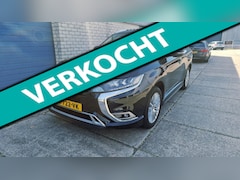 Mitsubishi Outlander - 2.4 PHEV Intense+ 2e eigenaar Navigatie NAP