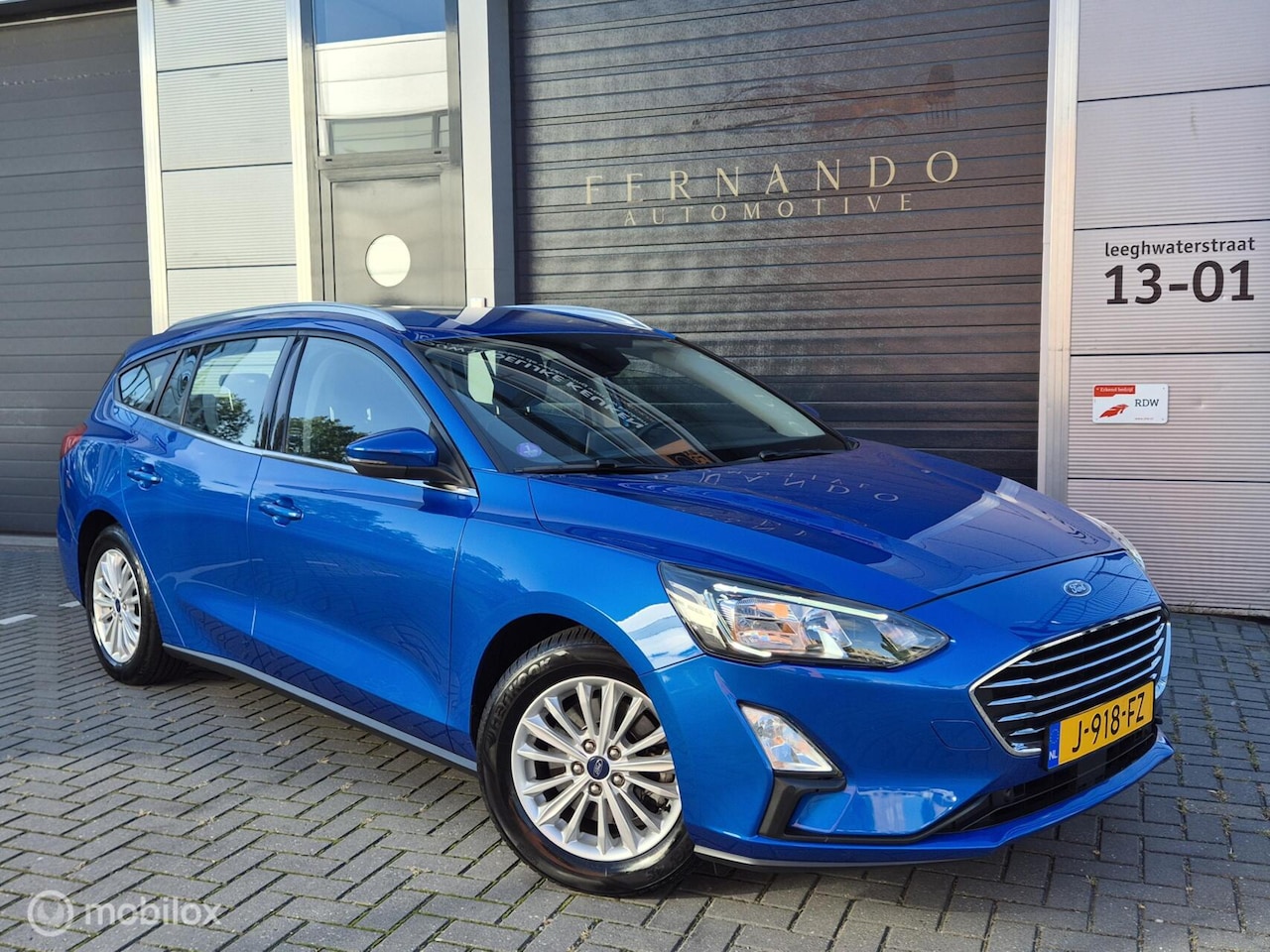 Ford Focus Wagon - 1.5 EcoBoost Titanium Business*Trekhaak*Nap*Winterpakket* - AutoWereld.nl