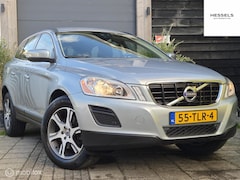 Volvo XC60 - 2.0 T5 Momentum NAP Dealer onderhouden