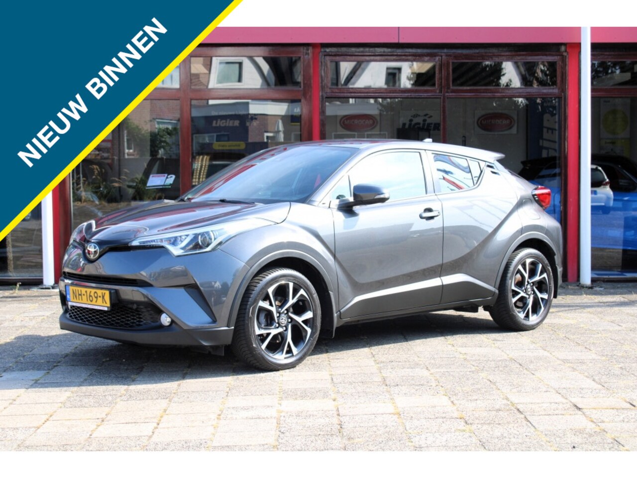 Toyota C-HR - 1.2 Dynamic 1.2 Dynamic - AutoWereld.nl