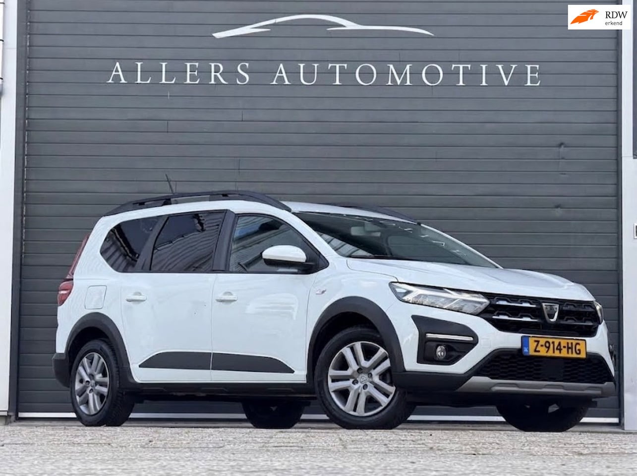 Dacia Jogger - 1.0 TCe 100 Bi-Fuel Expression 7p.|LPG|AIRCO|ALL SEASON - AutoWereld.nl