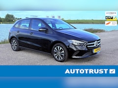 Mercedes-Benz B-klasse - 180 Business Solution/Autmaat/NL/ECC/Cam