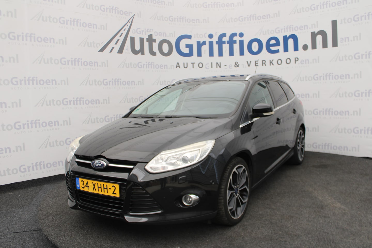 Ford Focus Wagon - 1.6 EcoBoost Lease Titanium keurige stationcar - AutoWereld.nl