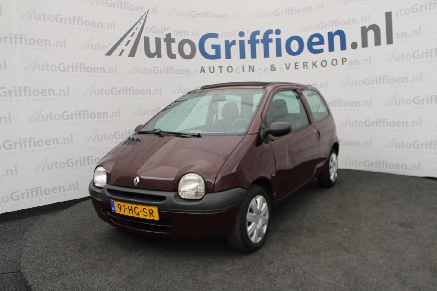 Renault Twingo - 1.2 Authentique met open dak - AutoWereld.nl