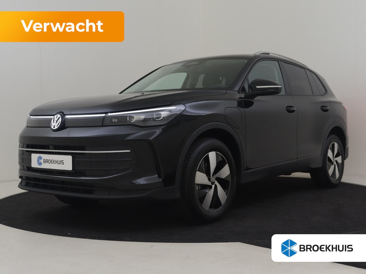 Volkswagen Tiguan - Life Edition - eHybrid | 'App-Connect' draadloze smartphone integratie | Automatische afst - AutoWereld.nl