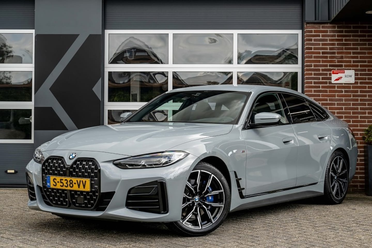 BMW 4-serie Gran Coupé - 420 420i M Sport | M-Seats | Sportrem | Memory | 19' Inch | Camera | Leder | Shadow | Stoe - AutoWereld.nl