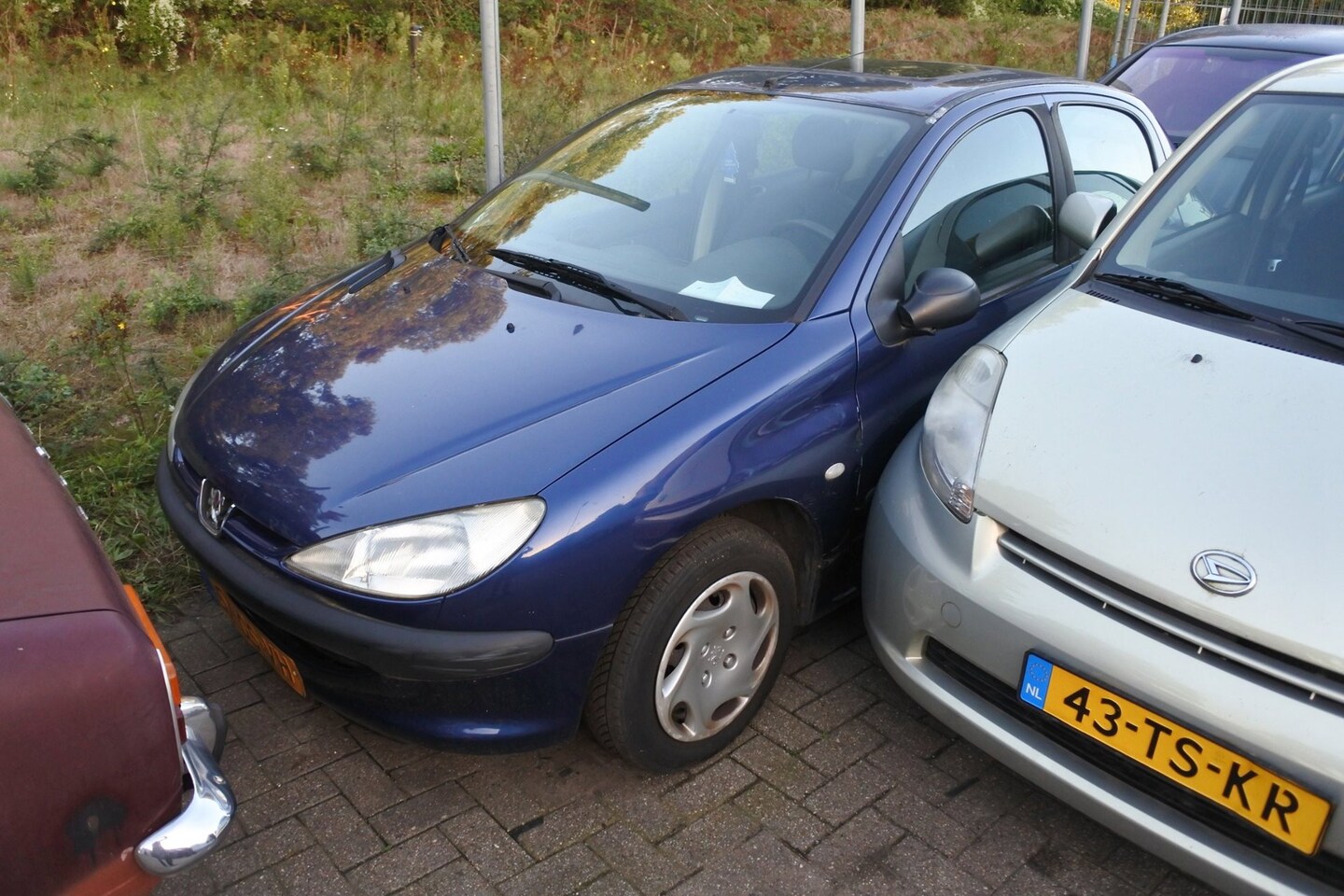Peugeot 206 - 1.1 XR 180 dkm 5 drs apk 5-2-2027 - AutoWereld.nl