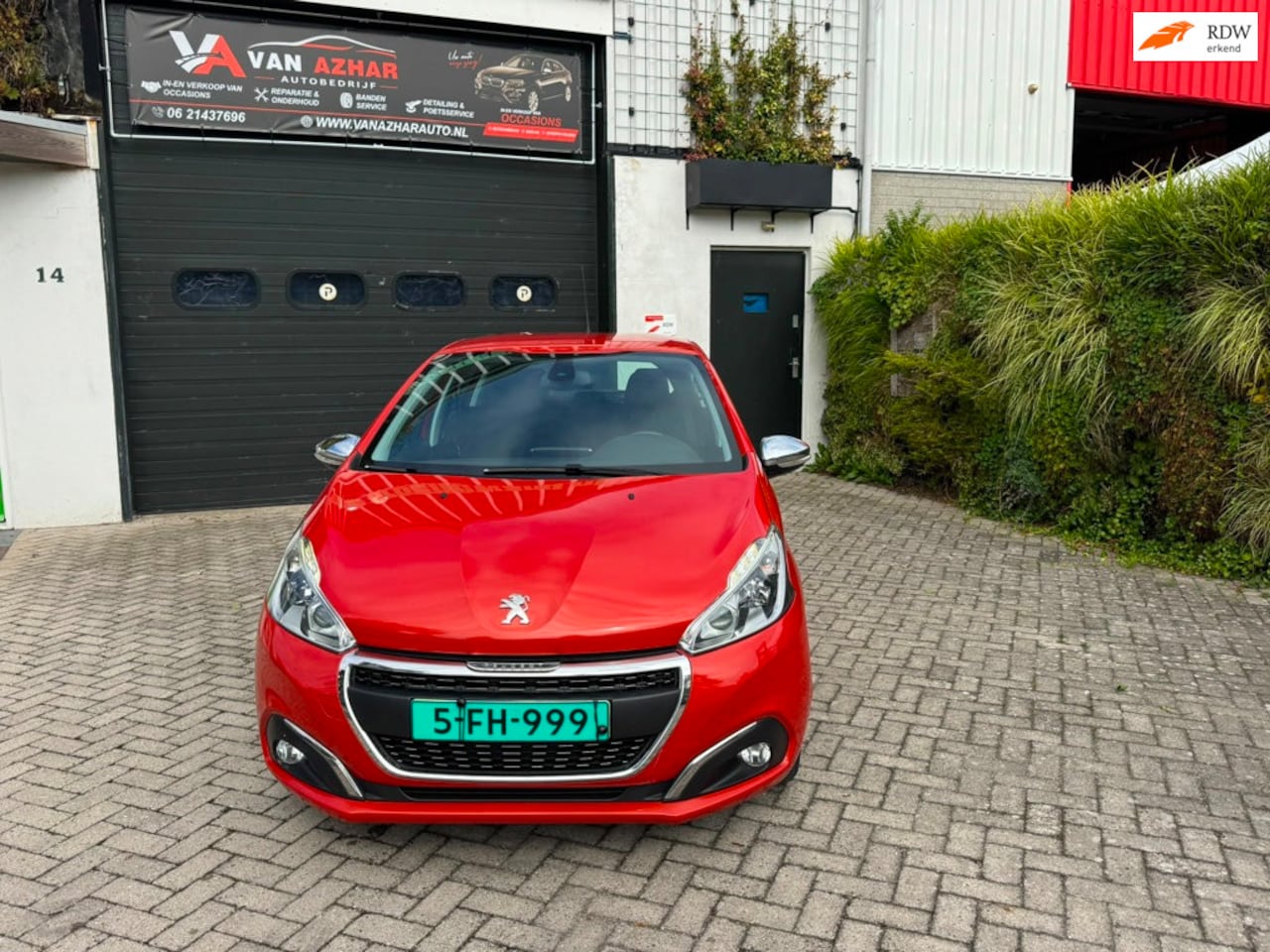 Peugeot 208 - 1.2 PureTech Allure 1.2 PureTech Allure - AutoWereld.nl