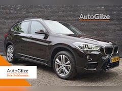 BMW X1 - sDrive20i High Executive l Sfeer l HUD l Groot Navigatie l Cruise Adaptief l Camera l Stoe