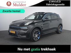 Lynk & Co 01 - 1.5 | Zwarte hemel | Pano | 360 Camera | Memory | Virtual cockpit |