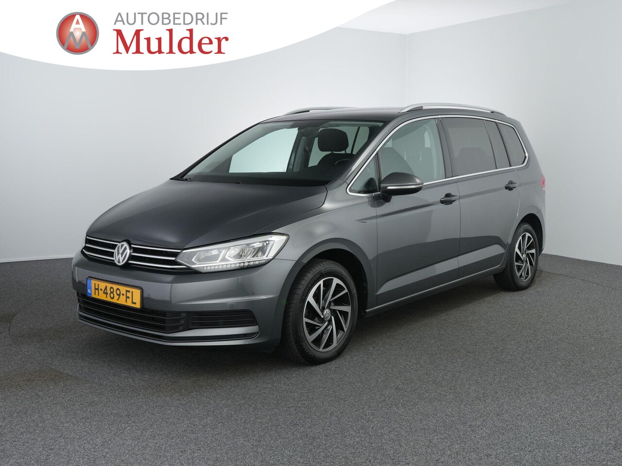 Volkswagen Touran - 1.5 TSI Highline Business R 7p | Led | ACC | Alcantara | Carplay | - AutoWereld.nl