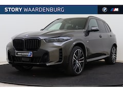 BMW X5 - xDrive50e M Sport Automaat / Panoramadak / Trekhaak / Comfortstoelen / Parking Assistant P