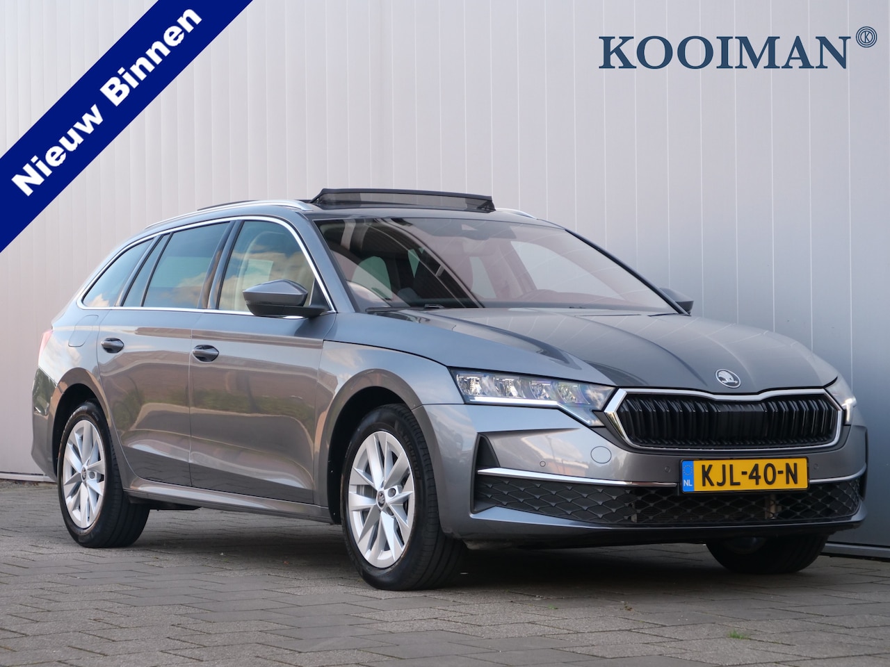 Skoda Octavia Combi - 1.5 TSI MHEV Business Edition Plus 150 Pk Automaat Navi / DAB / Apple Carplay / Camera / S - AutoWereld.nl