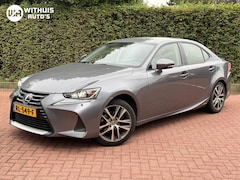 Lexus IS - 300h Facelift (Nw beurt + nw HHC) Xenon