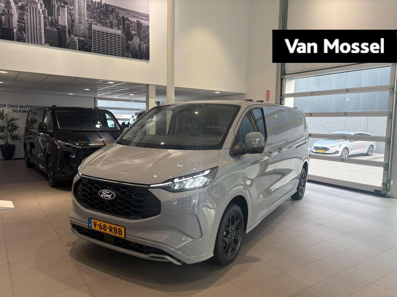 Ford Transit Custom - 320 2.5 PHEV L2H1 Sport DUBBELE ZIJ-SCHUIFDEUR | 360 CAMERA | DODDE HOEK HERKENING | INKLA - AutoWereld.nl