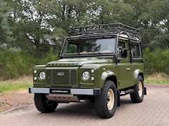 Land Rover Defender 90 - Custom Build (2014) Balmoral Green