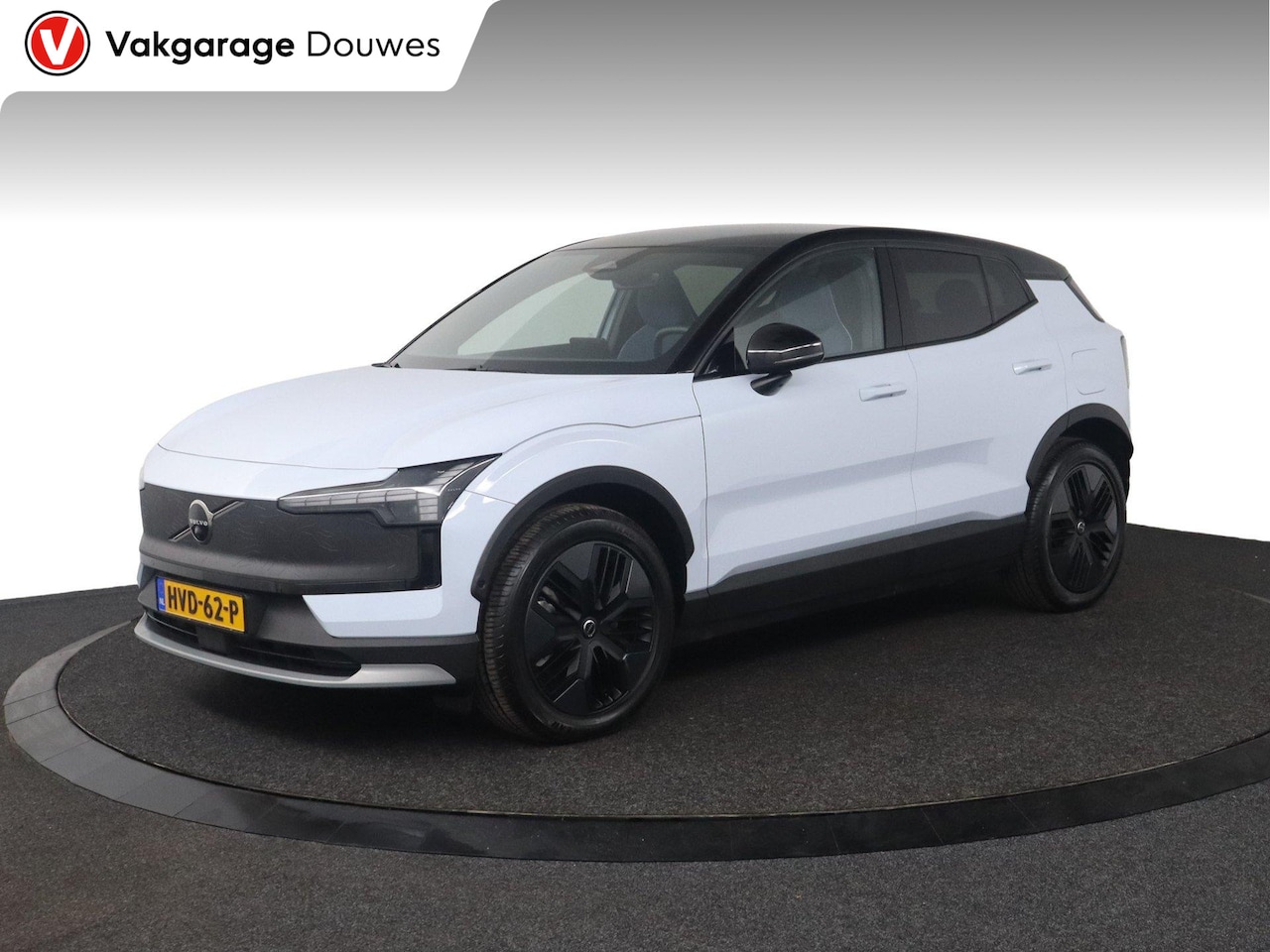 Volvo EX30 Cross Country - Twin Motor Performance Ultra 69 kWh NAP|BTW|PANO|ACC|360|Elec. stoelen - AutoWereld.nl