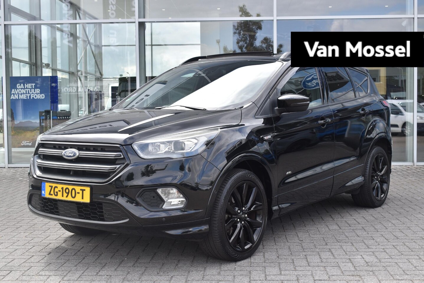 Ford Kuga - 1.5 EcoBoost ST Line | Automaat | Panoramadak | Climate Control | Adaptive Cruise Control - AutoWereld.nl