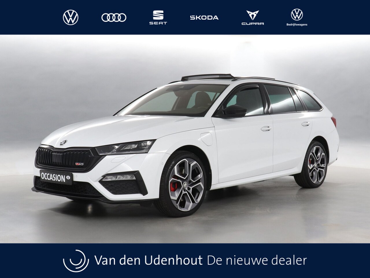 Skoda Octavia Combi - 1.4 TSI iV RS 245pk PHEV Business / Panoramadak / Memory / Adaptive Cruise - AutoWereld.nl