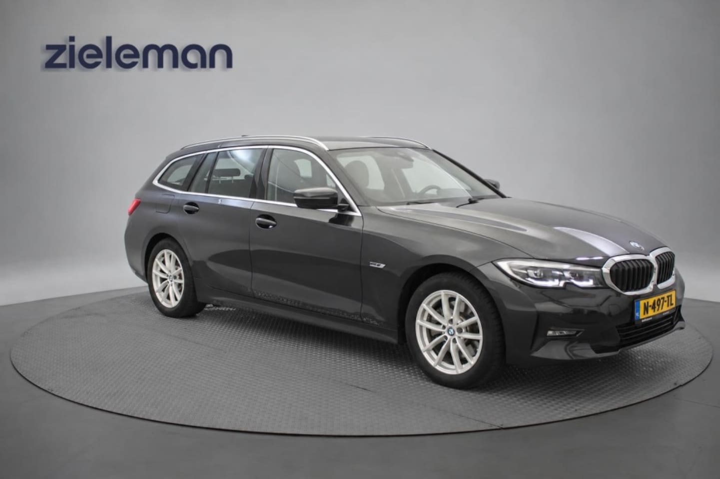 BMW 3-serie Touring - 320e Business Edition Plus - Digitaal Cockpit, Carplay, Leer, Stoelverw. - AutoWereld.nl