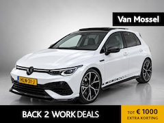 Volkswagen Golf - 1.5 eTSI R-Line Business | Automaat | Panoramadak | 19 Inch Velgen | Black Style | Stoel/