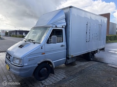 Iveco Daily - 35.10S-360 Paravan NIEUWE APK