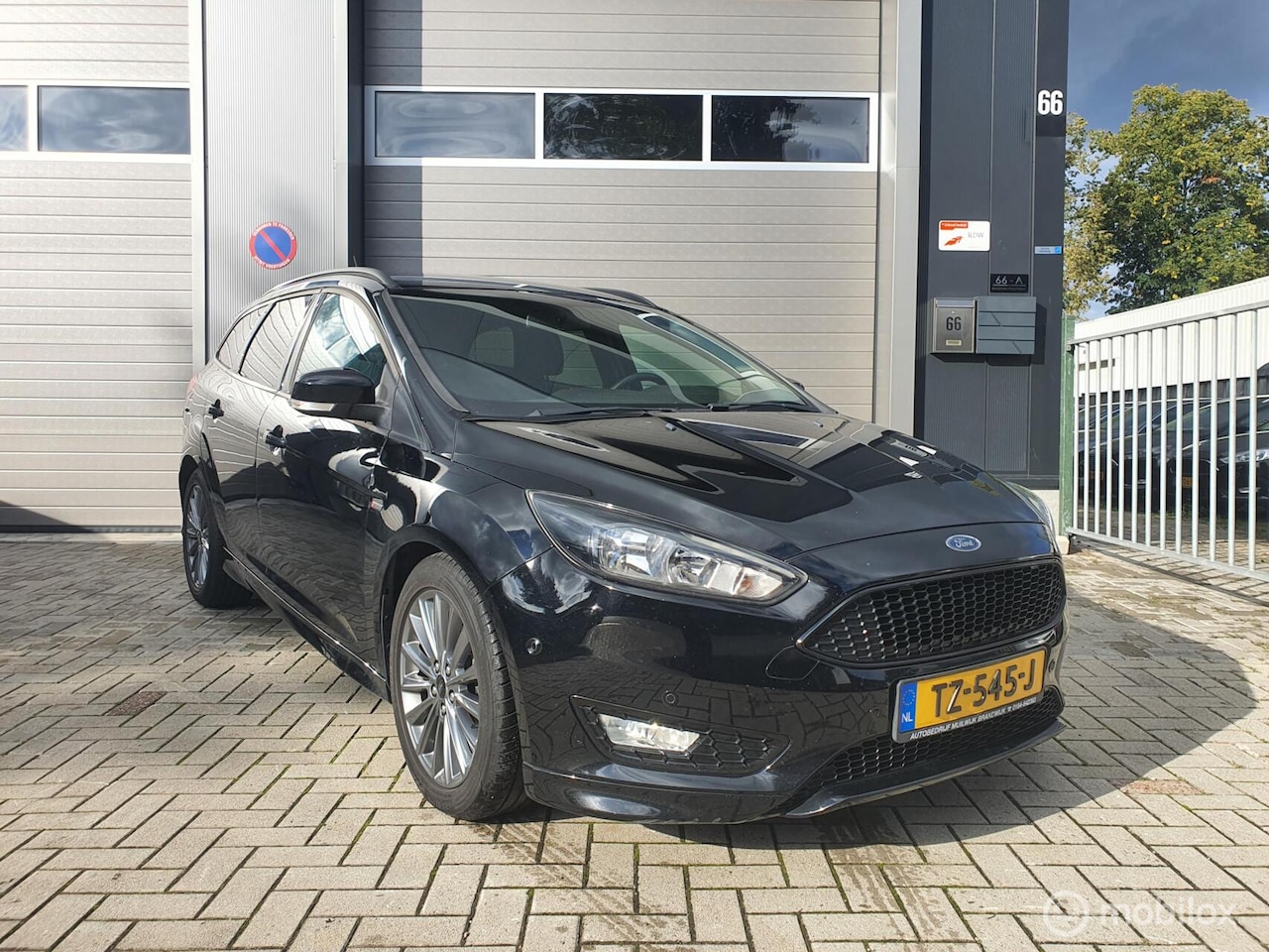 Ford Focus Wagon - 1.0 ST - AutoWereld.nl