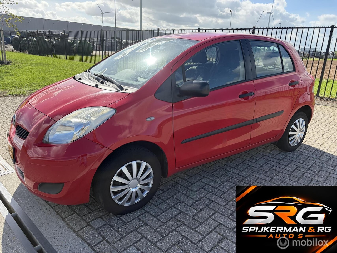Toyota Yaris - 1.0 VVTi Cool 1.0 VVTi Cool - AutoWereld.nl