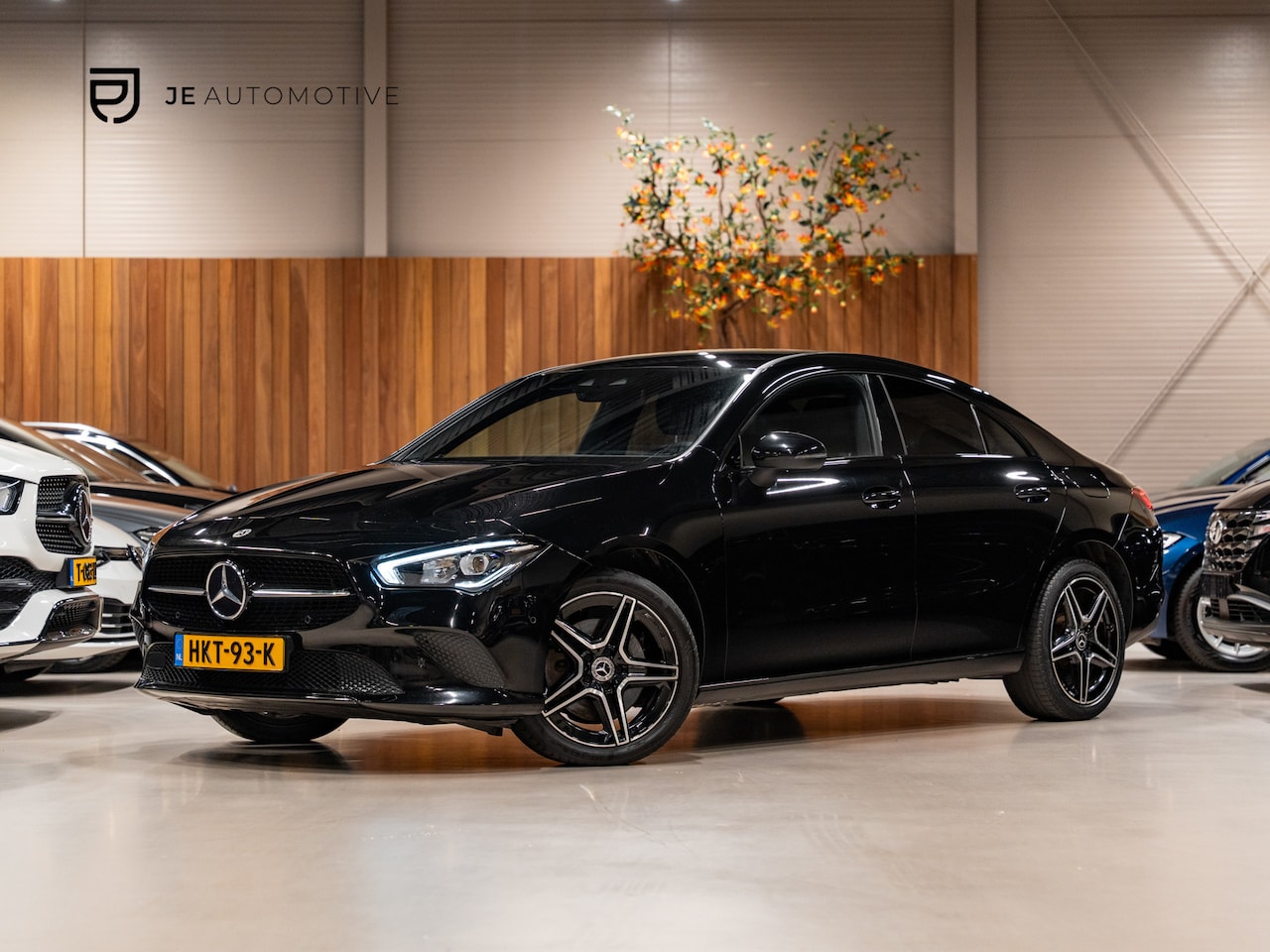 Mercedes-Benz CLA-Klasse - 250 e Luxury Line 250 e Luxury Line, AMG 18" Velg, Voll Led, Night Pakket, Wide Screen, Ambiënte Light, Lede - AutoWereld.nl
