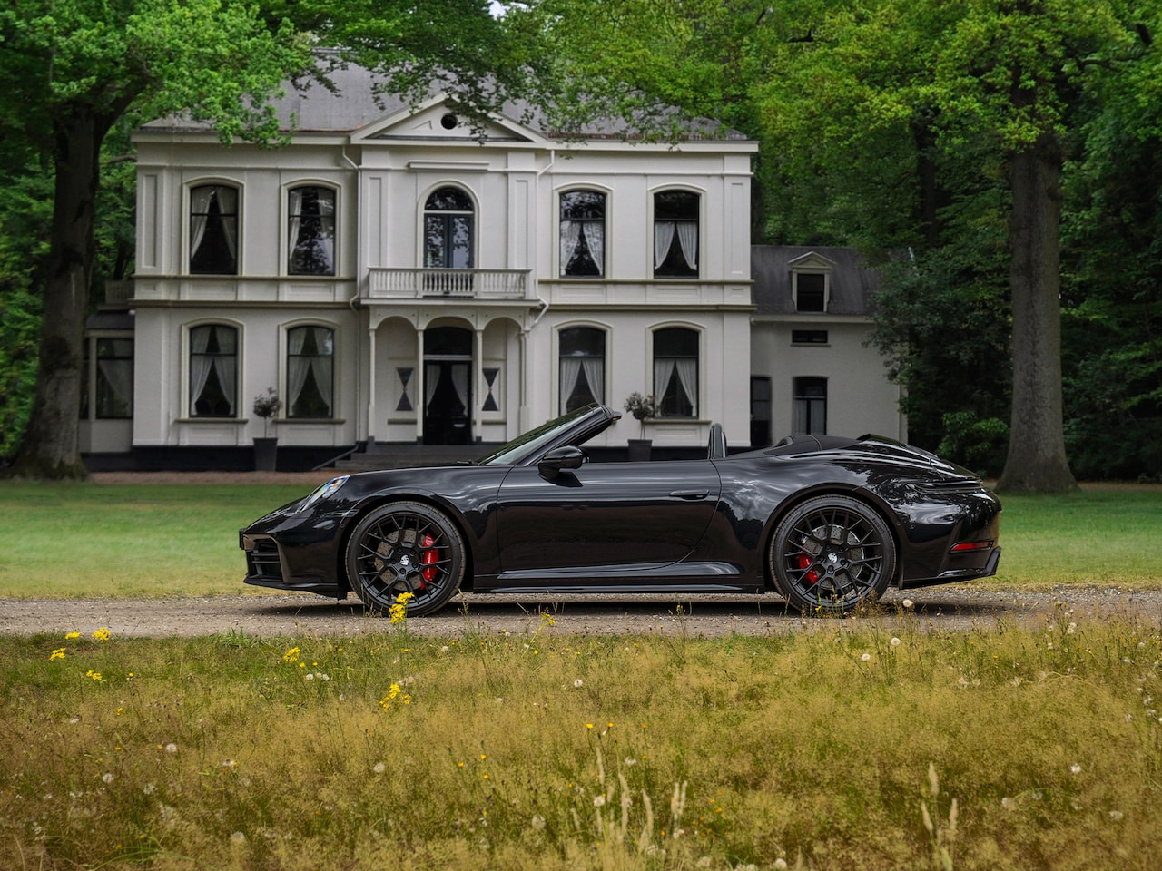 Porsche 911 Cabrio - 992-2 Carrera SportDesign | Facelift MY25 | Stoelventilatie | Sportuitlaat | Bose - AutoWereld.nl