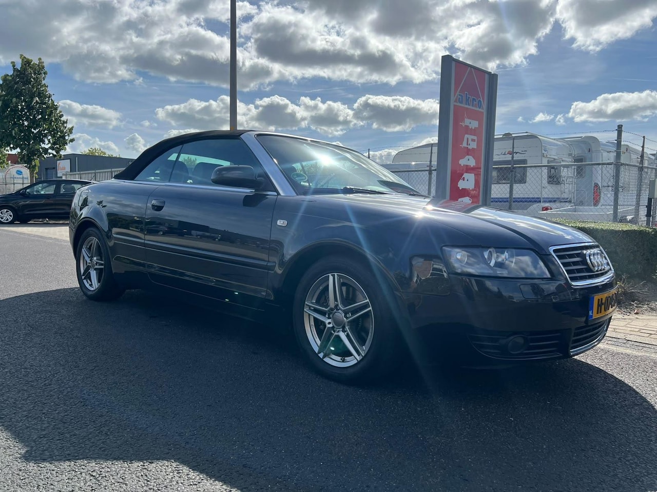 Audi A4 Cabriolet - 3.0 V6 | Airco | NAVI | Cruise Control | Lederen Bekleding | Houtafwerking - AutoWereld.nl