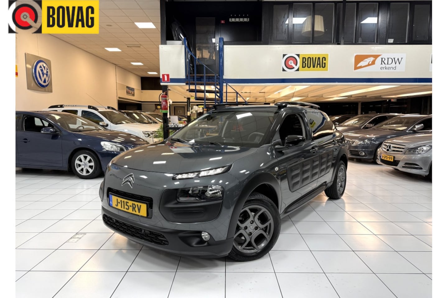 Citroën C4 Cactus - 1.2 PureTech Shine Automaat Bovag Garantie - AutoWereld.nl