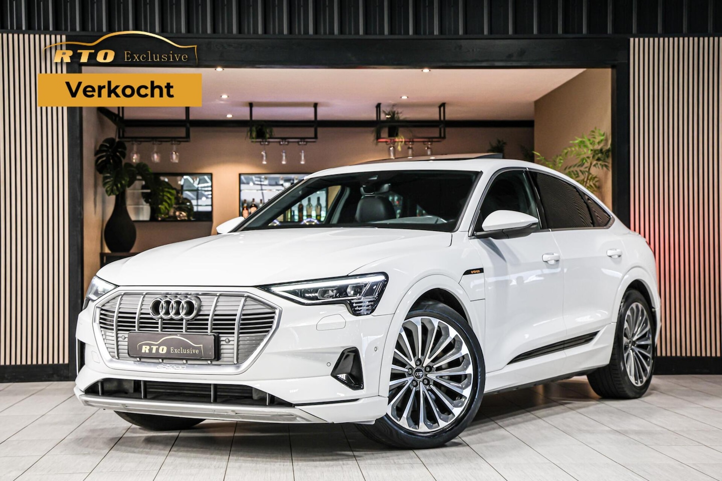 Audi e-tron Sportback - 50 quattro 71 kWh Pro line|Pano|ACC - AutoWereld.nl